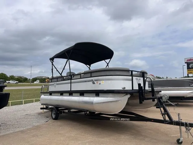 The Image of Viaggio By Misty Harbor Del Mar U Del20u 2022 - 1