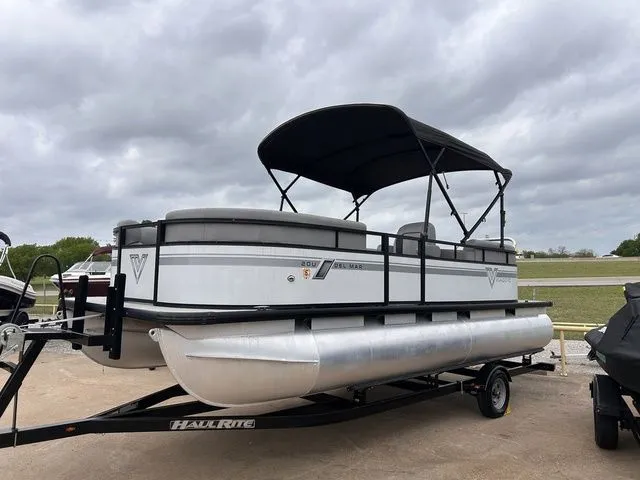 Slide: The Image of Viaggio By Misty Harbor Del Mar U Del20u 2022 - 7