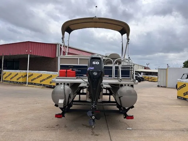 Slide: The Image of Sun Tracker Bass Buggy 16 XL Select 2023 - 6