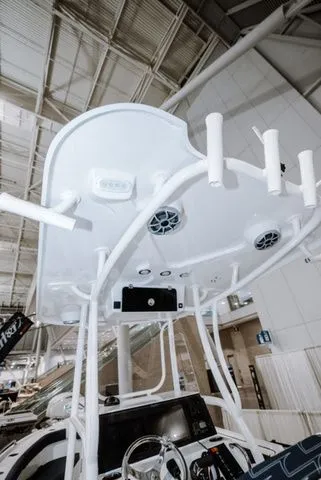 Slide: The Image of Parker Marine 230 Coastal Elite 2026 - 16