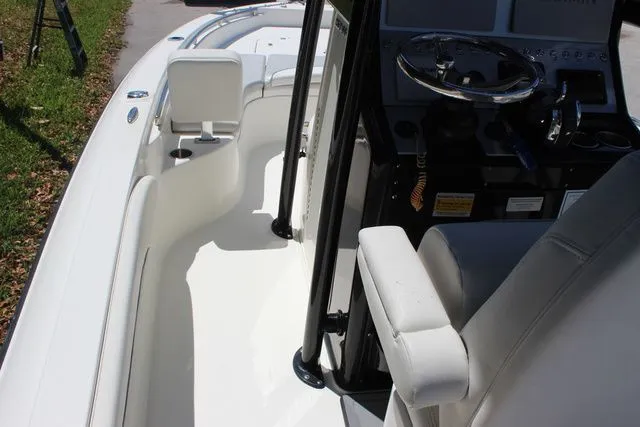 Slide: The Image of Shearwater 250 Carolina 2023 - 15