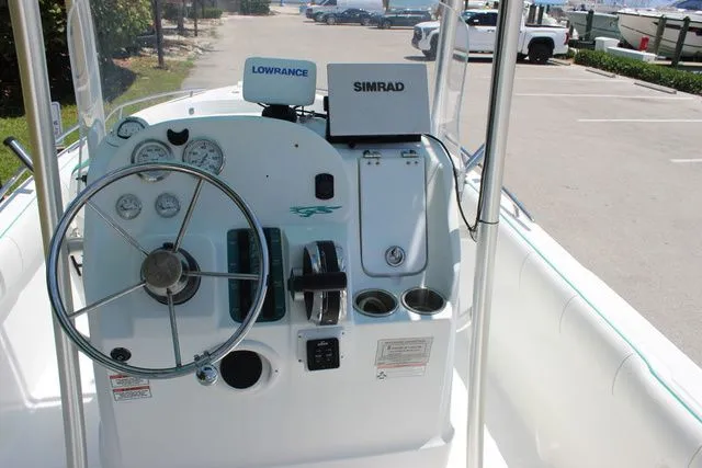 Slide: The Image of Helm of 2018 Glasstream 240 CCX boat with navigation systems. - 25