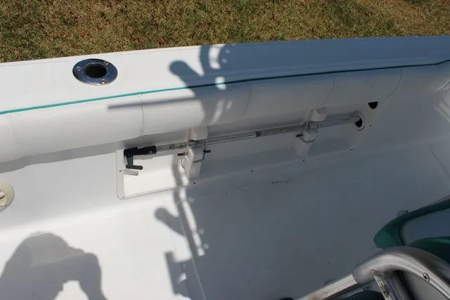 Slide: The Image of Interior view of a 2018 Glasstream 240 CCX boat. - 26