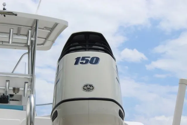 Slide: The Image of Outboard motor of a 2017 Twin Vee OceanCat 260 TE boat. - 11