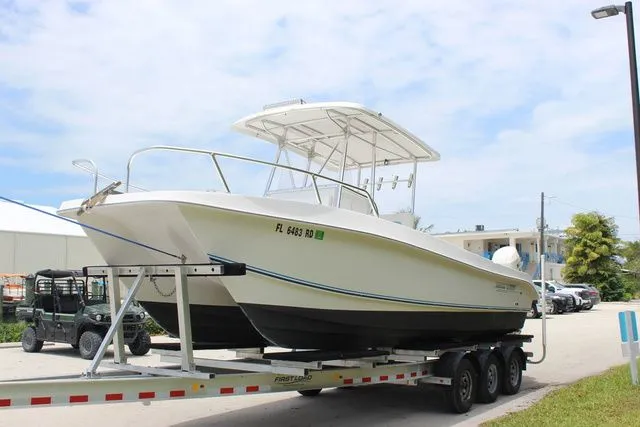 Slide: The Image of 2017 Twin Vee OceanCat 260 TE on trailer, side view. - 3