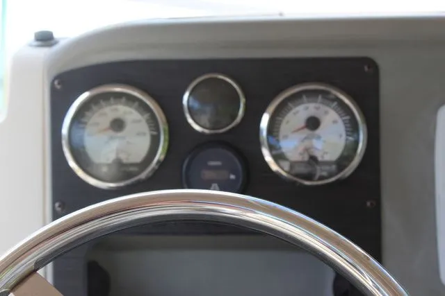 Slide: The Image of Stingray 206CC O/B 2017 - 27