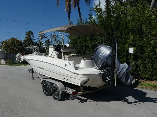 Slide: The Image of Stingray 206CC O/B 2017 - 6