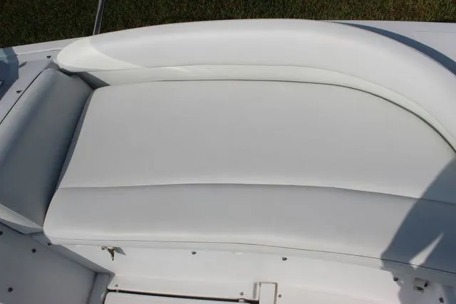 Slide: The Image of Glacier Bay 2640 Renegade 2004 - 26