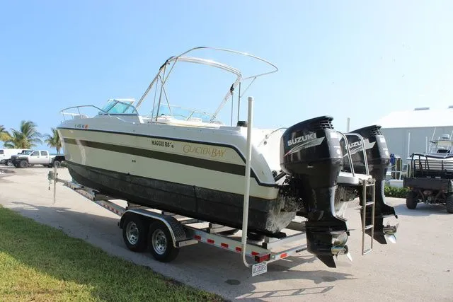 Slide: The Image of Glacier Bay 2640 Renegade 2004 - 8