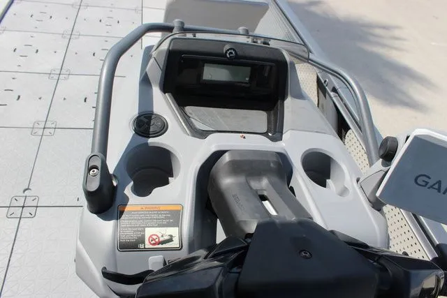 Slide: The Image of Control console of the 2023 Sea-Doo Switch Cruise 21. - 9