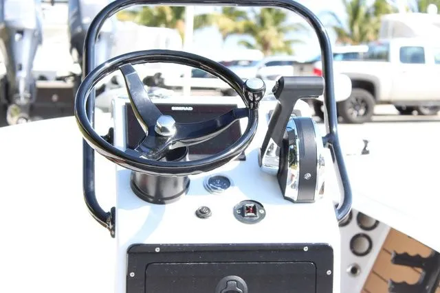 Slide: The Image of Cayo Boatworks 180MV 2023 - 10