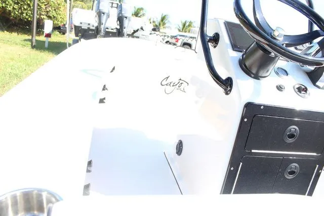 Slide: The Image of Cayo Boatworks 180MV 2023 - 8