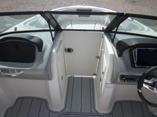 Slide: The Image of Chaparral 21 SSI Sport 2026 - 18