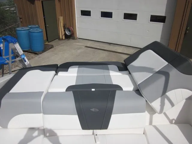 Slide: The Image of Chaparral 21 SSI Sport 2026 - 22