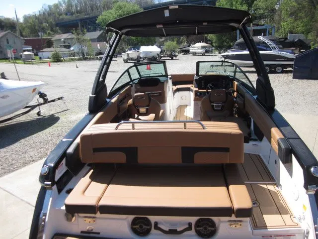 Slide: The Image of Chaparral SSX 6 2026 - 10