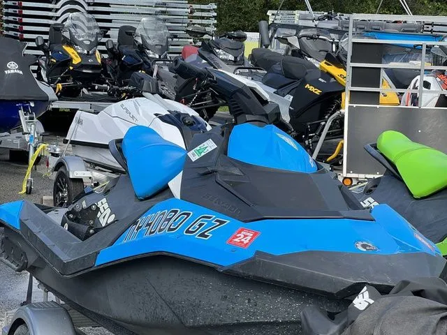 Slide: The Image of Sea-Doo Spark 2up 2016 - 7