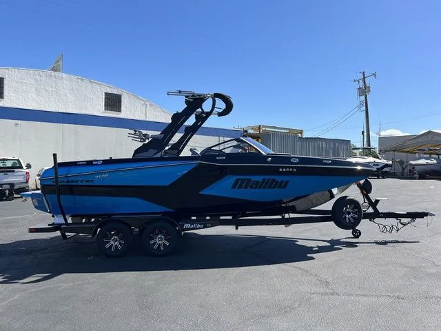 The Image of Malibu Wakesetter 22 MXZ 2026 - 1