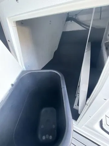 Slide: The Image of Yamaha AR195 2025 - 38