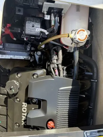 Slide: The Image of Sea-Doo GTX 2021 - 8