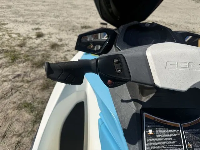 Slide: The Image of Sea-Doo GTI 2016 - 11