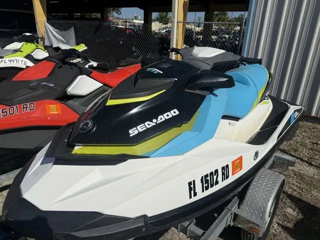 Slide: The Image of Sea-Doo GTI 2016 - 7