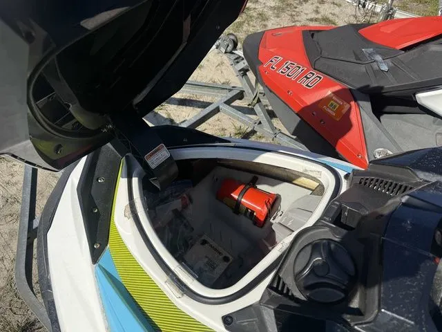 Slide: The Image of Sea-Doo GTI 2016 - 8