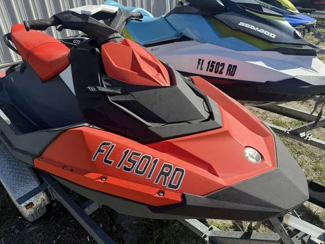 Slide: The Image of Sea-Doo Spark 3-Up Rotax 900 HO ACE Ibr & Convenience Pkg 2016 - 7