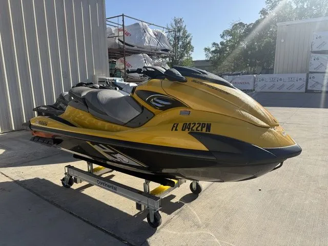 The Image of Yamaha FZ 2013 - 1