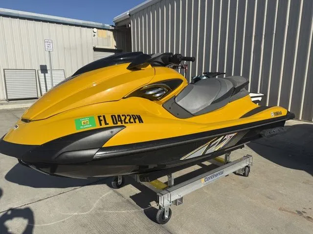 Slide: The Image of Yamaha FZ 2013 - 3