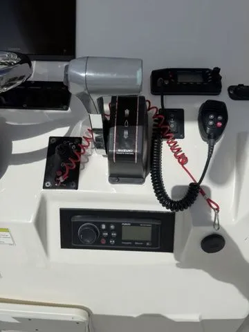 Slide: The Image of Striper 220 CC 2014 - 11