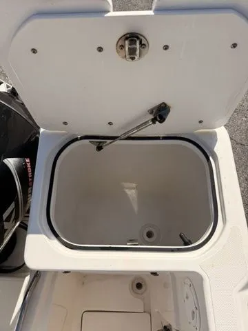 Slide: The Image of Striper 220 CC 2014 - 14