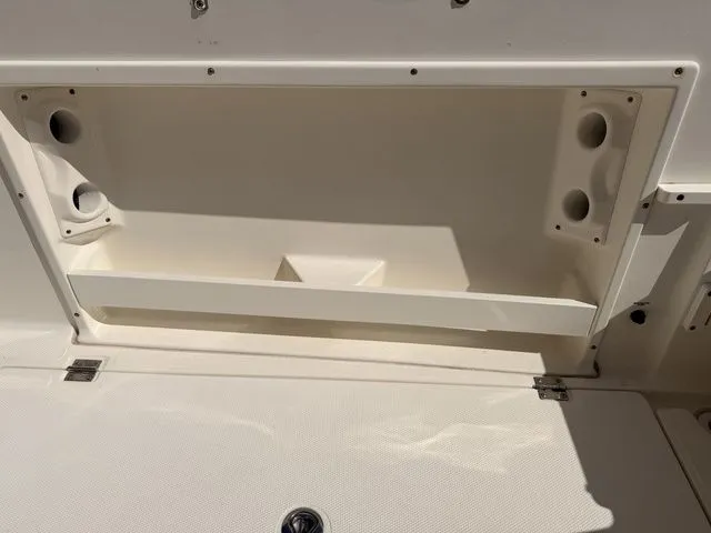 Slide: The Image of Striper 220 CC 2014 - 16