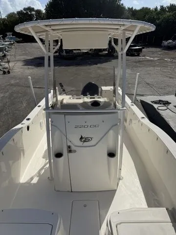 Slide: The Image of Striper 220 CC 2014 - 4