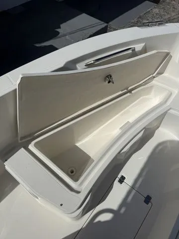 Slide: The Image of Striper 220 CC 2014 - 6