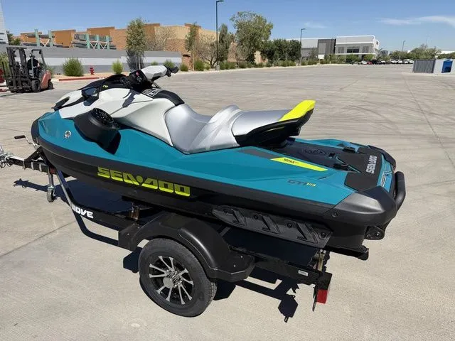 Slide: The Image of Sea-Doo GTI SE 170 2026 - 3