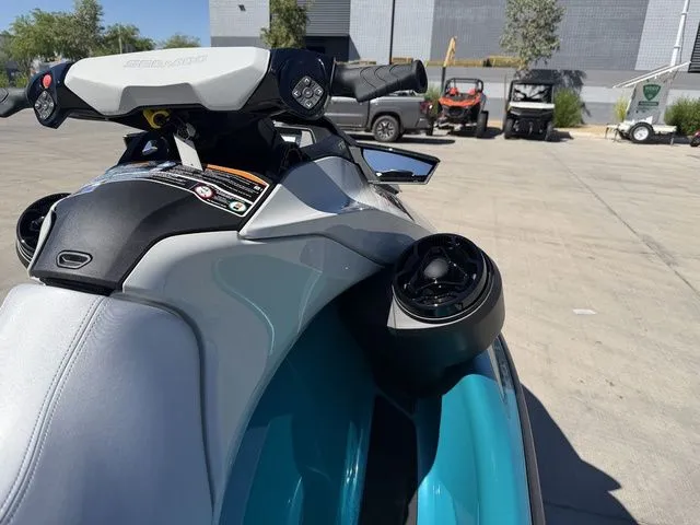 Slide: The Image of Sea-Doo GTI SE 170 2026 - 5