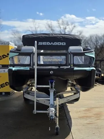 Slide: The Image of Sea-Doo Switch Sport™ 21 - 300 Hp - Tech Galvanized 2026 - 19