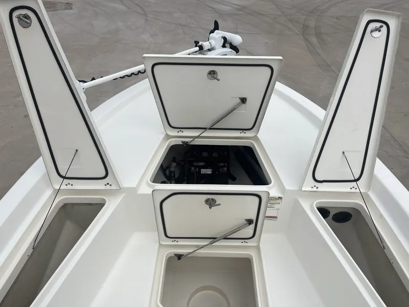 Slide: The Image of Mako cpx19 2016 - 12