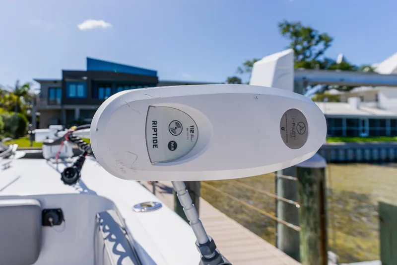 Slide: The Image of Close-up of a Riptide trolling motor on a 1998 World Cat 266 SF boat. - 94