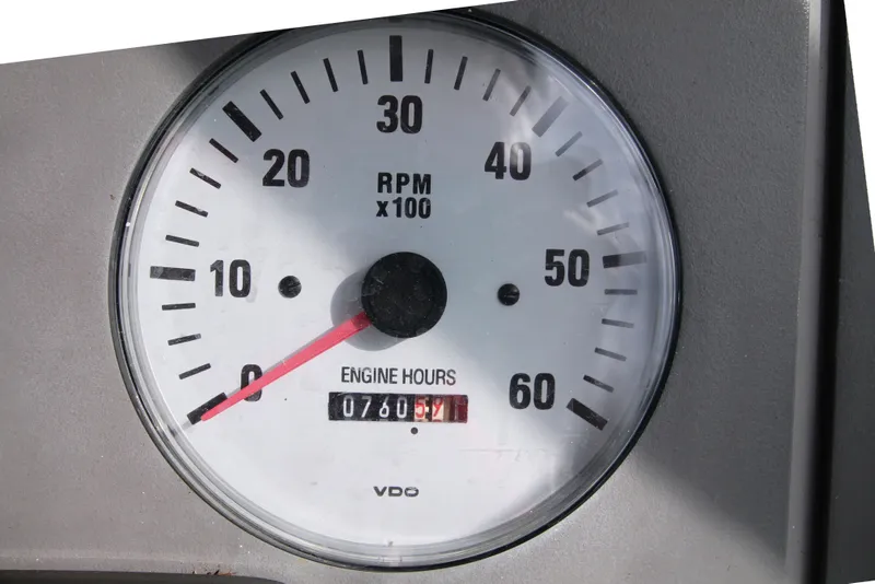 Slide: The Image of Formula 40 Performance Cruiser 2001 - 12