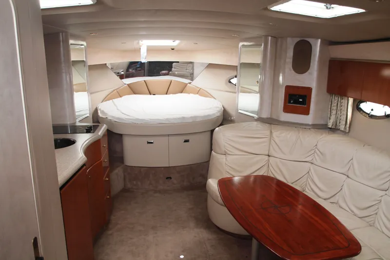 Slide: The Image of Salon Looking FWD - 20