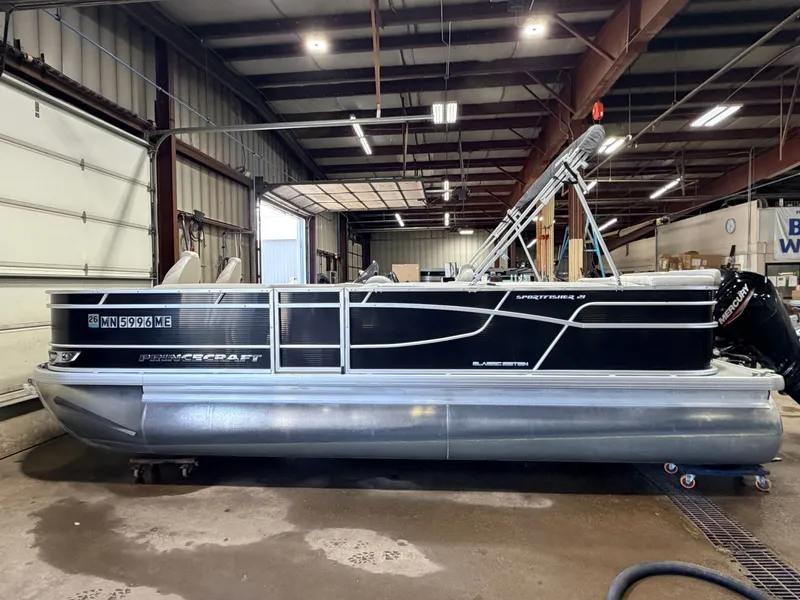 Slide: The Image of Princecraft 21 Sportfisher 2S Pontoon & 90HP Mercury 4-Stroke -$27,995 2021 - 55