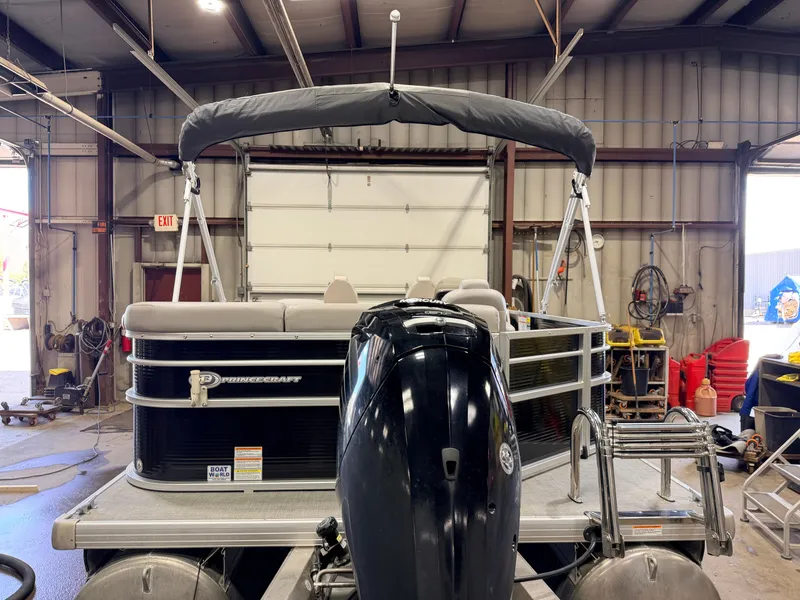 Slide: The Image of Princecraft 21 Sportfisher 2S Pontoon & 90HP Mercury 4-Stroke -$27,995 2021 - 58