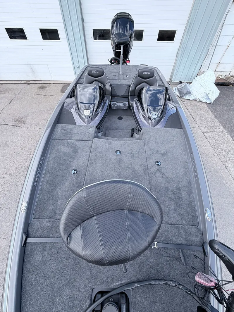 Slide: The Image of Skeeter ZX200 2026 - 19