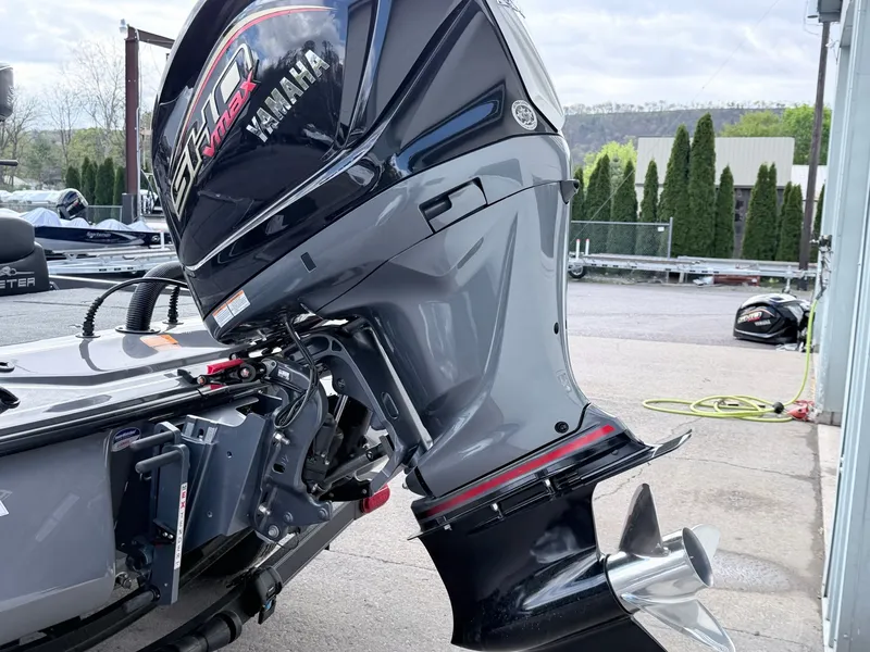 Slide: The Image of Skeeter ZX200 2026 - 21