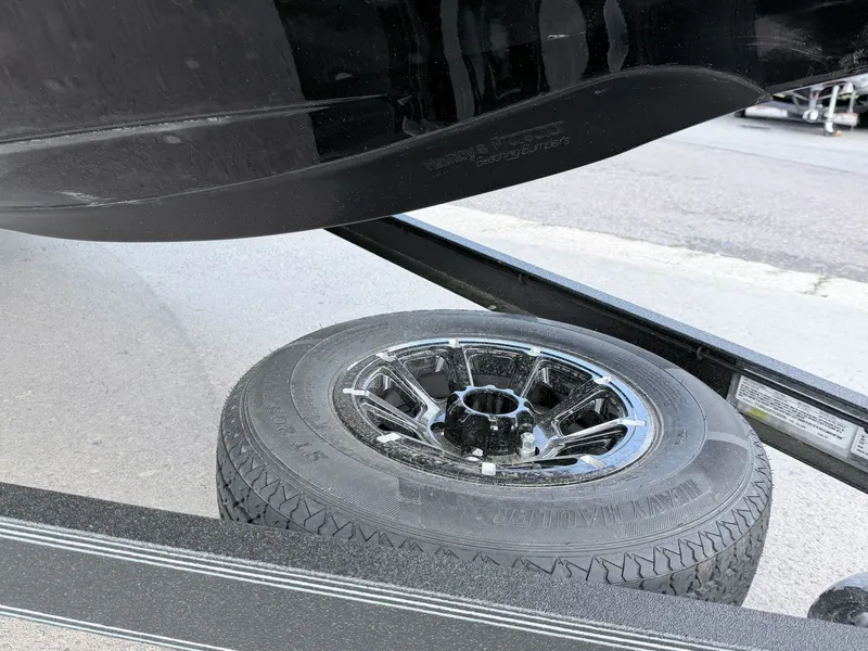 Slide: The Image of Skeeter ZX200 2026 - 29