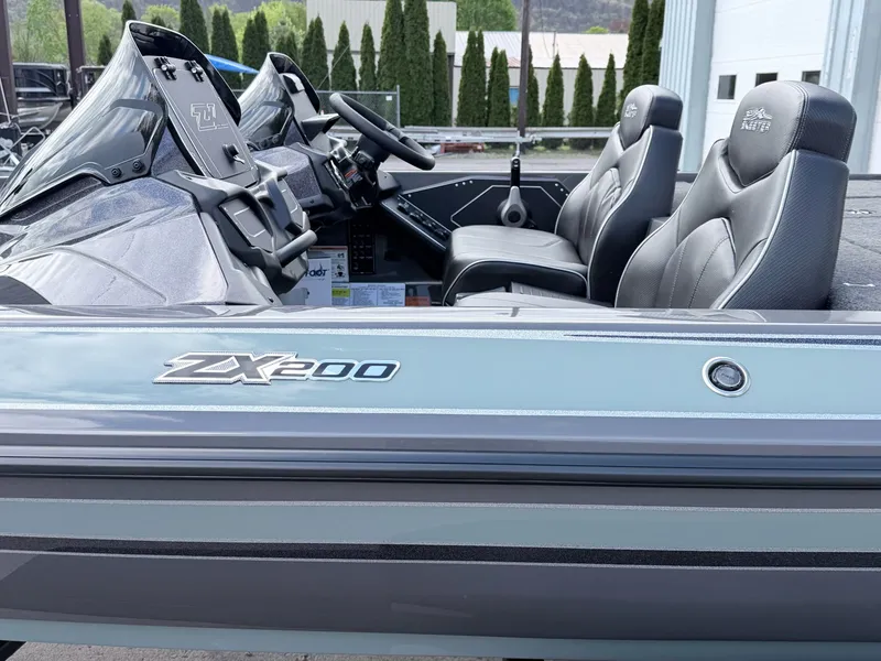 Slide: The Image of Skeeter ZX200 2026 - 41