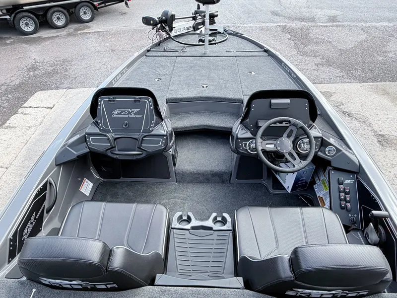 Slide: The Image of Skeeter ZX200 2026 - 9