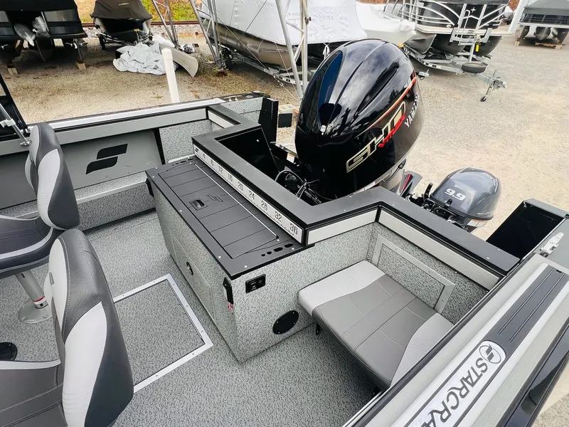 Slide: The Image of Starcraft Fishmaster 196 2026 - 13