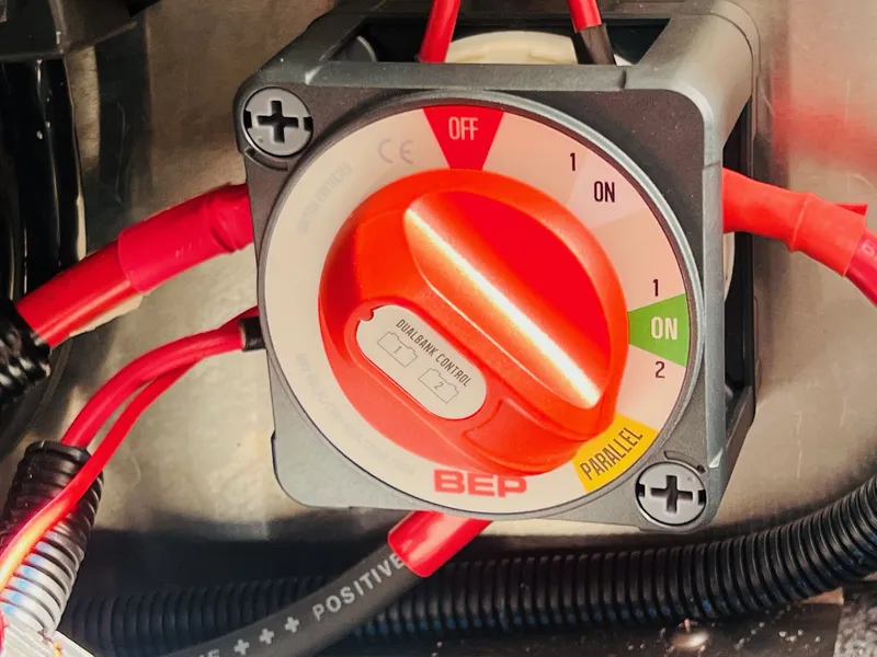 Slide: The Image of Starcraft Fishmaster 196 2026 - 19